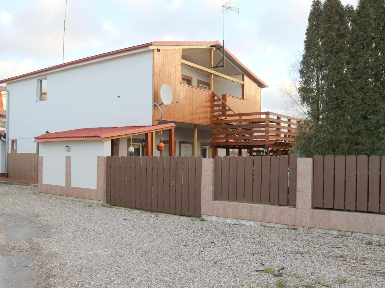 Pensjonat I Restauracja U Zdzicha Rowy  Exterior foto